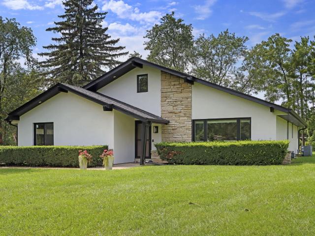 2112 47th Ave