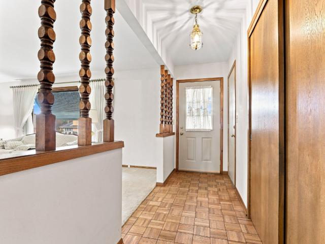 2113 Neptune Cir