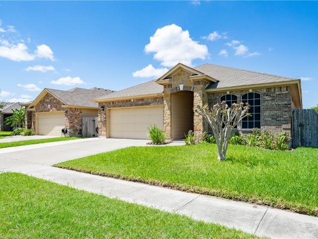 2113 Anacua St, Corpus Christi, TX 78414 | MLS #475577