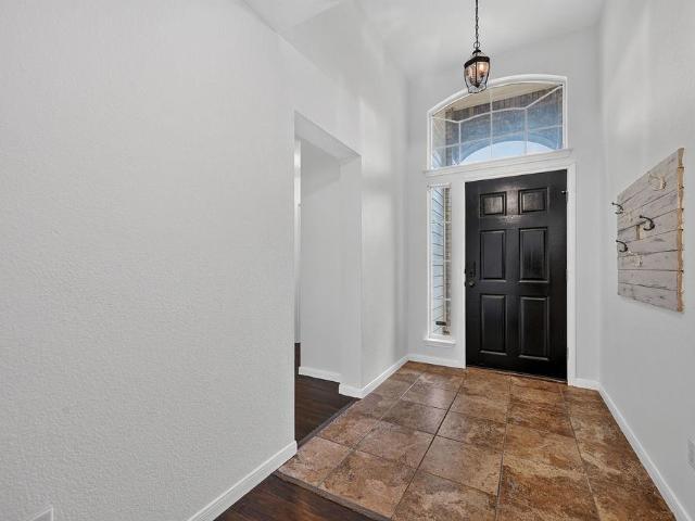 2113 Pearson Way