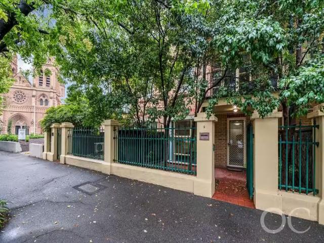 2/11 18 Pennington Terrace, North Adelaide Apartment for rent.