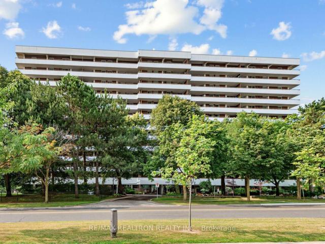 211 1 Royal Orchard Boulevard, Thornhill | Terminated, N13626 | Condos. Ca
