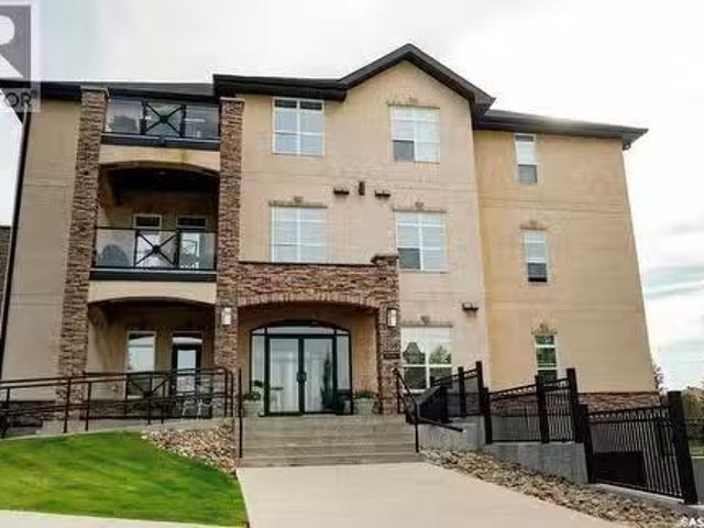 211 2150 Heseltine Road, Regina, SK, S4V 1L1 condo for sale.