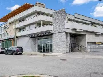 211 4338 Commercial Street, Vancouver, BC, V5N 5G6 Single Fa.