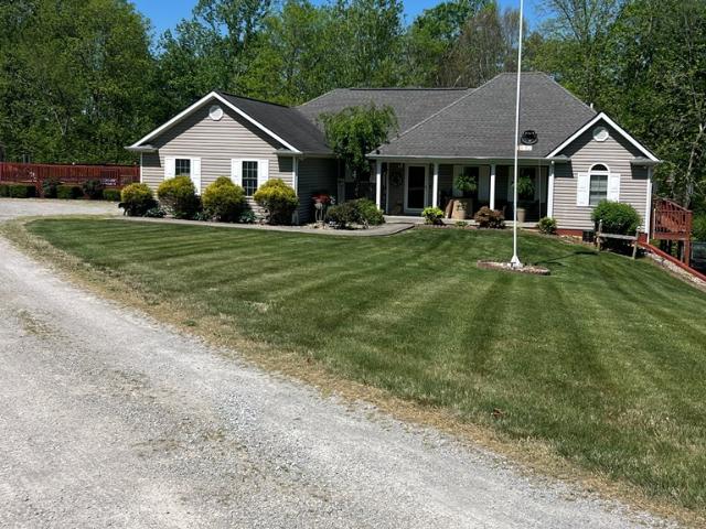 211 Cave Valley Road