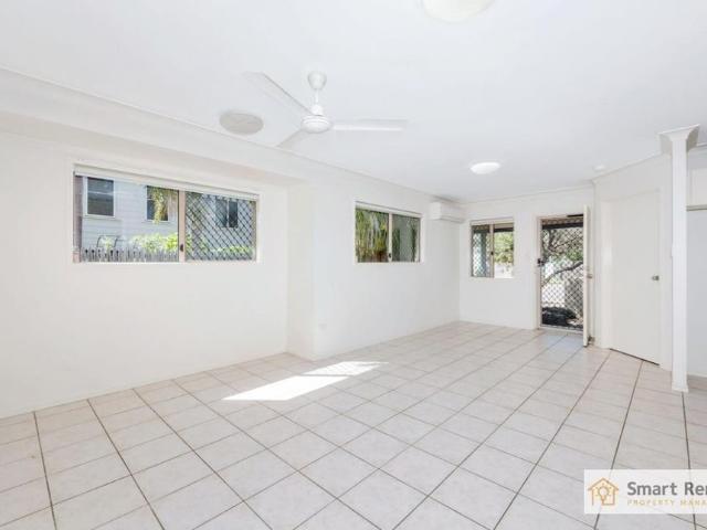 2/11 Camp Street, Mundingburra QLD 4812 Apartment For Rent | Domain
