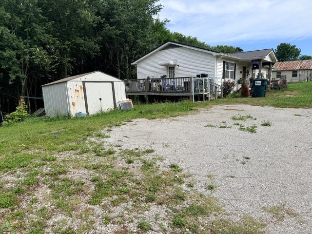 211 Church St