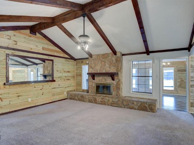 211 Chimney Lane