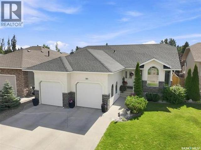 211 Crenshaw Way, Warman, SK, S0K 4S1 house for sale | Listing ID SK046268 | Royal LePage