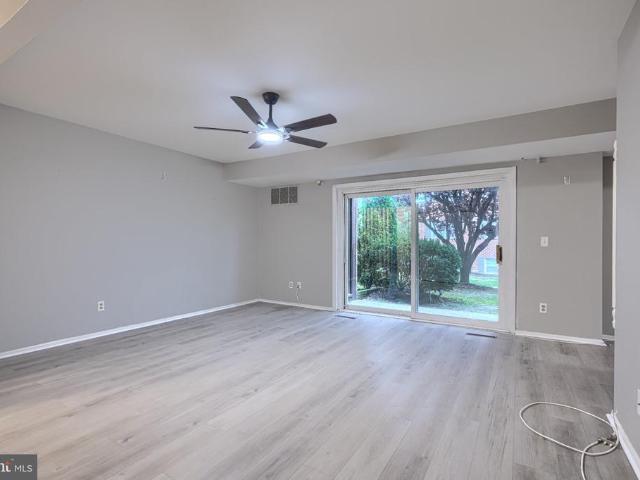 211 Crocker Drive # 211 B