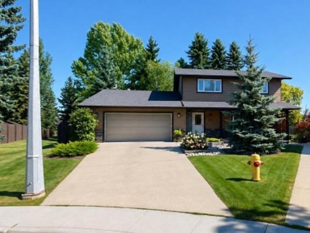 211 Graham Place, Sherwood Park, AB, T8A 3N8 house for sale | Listing ID E4505 | Royal LePage