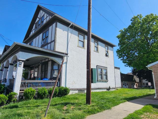 211 Grant Street