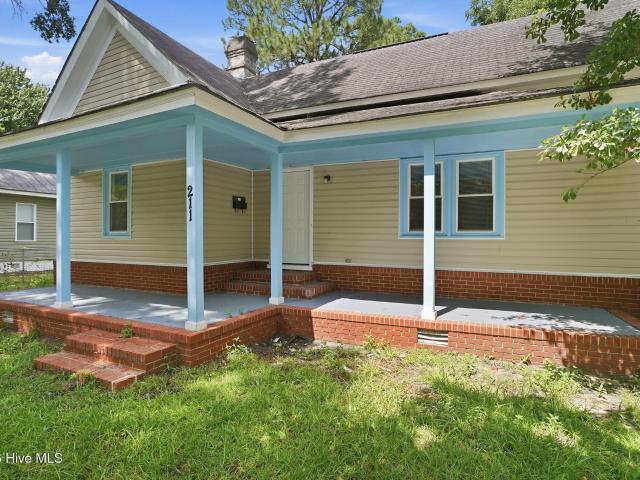 211 E Williamson Street