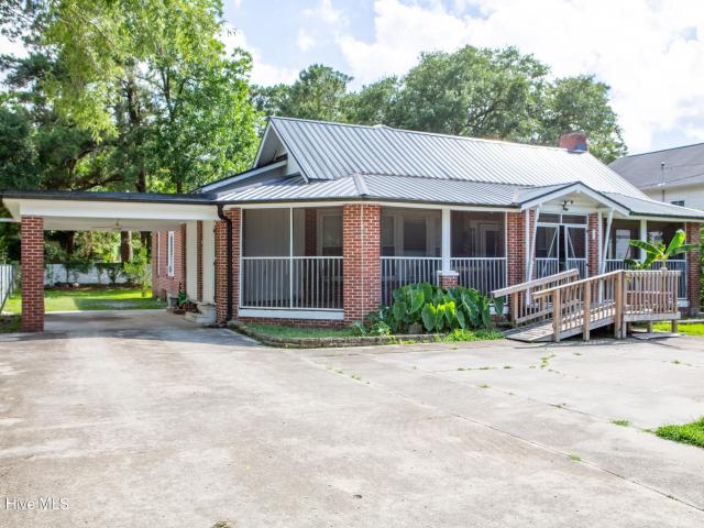 211 E Elm Street