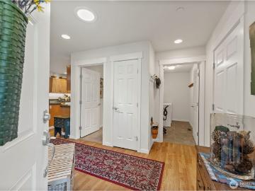 211 E Sterling Drive # B4