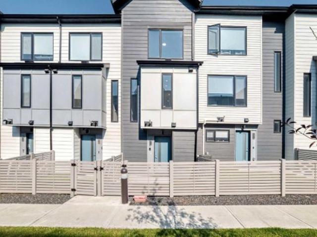 211 Evanscrest Square Nw, Calgary, AB, T3P 1S2 townhouse for sale | Listing ID A2344 | Royal LePage