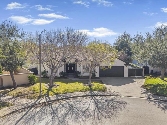 211 False Bay Ct