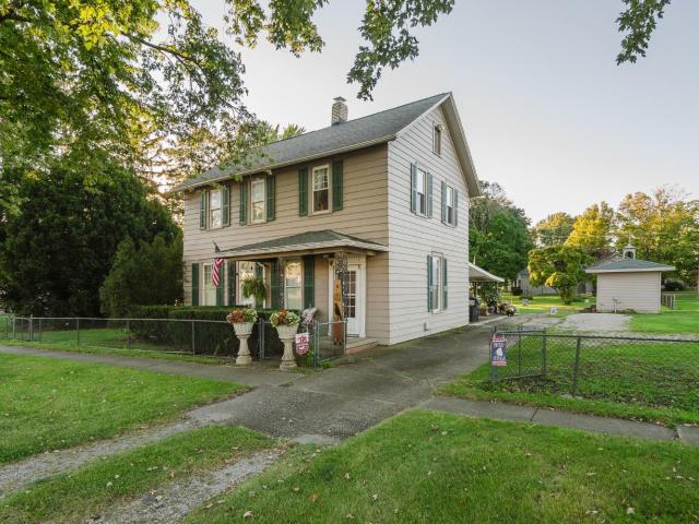 211 Fremont Avenue