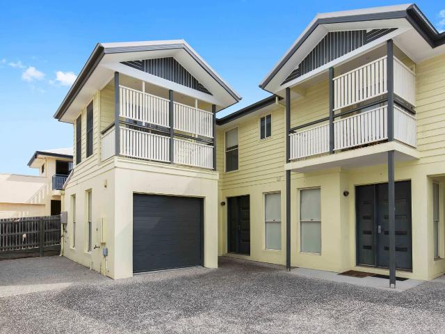 2/11 O'Connell Street, WEST END, QLD 4101