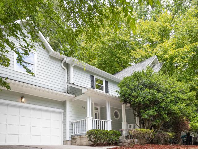 211 Oxford Hills Drive