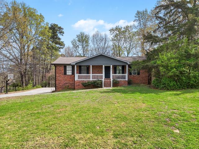 211 Lakeview Dr SE, Dalton, GA 30721 | MLS #1531