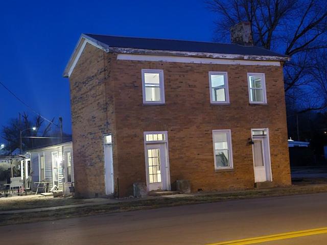 211 Main Cross St