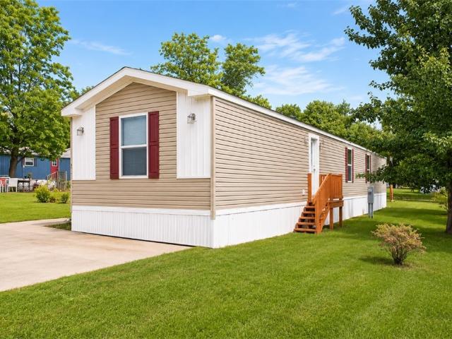 211 N Boyd Dr