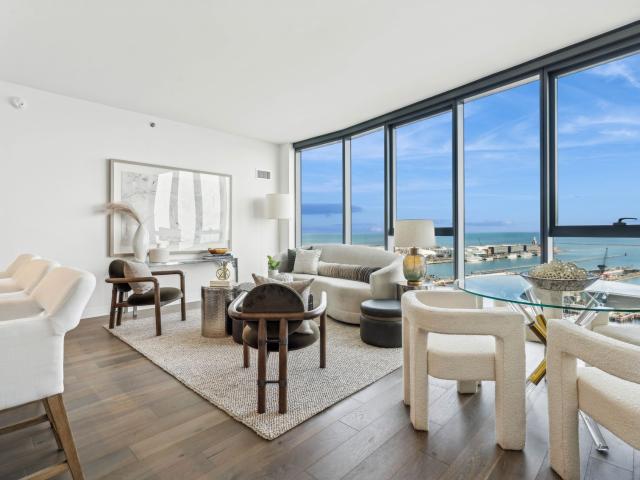 211 N Harbor Drive Unit# 706, Chicago, US, IL