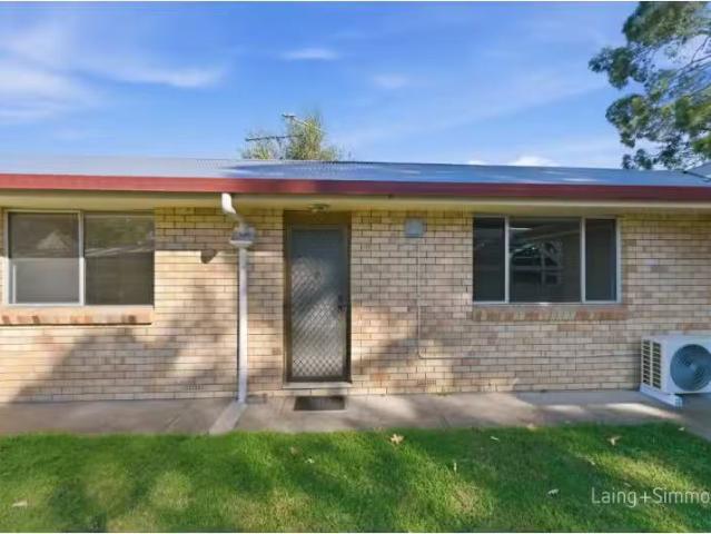 2/11 Salmon Avenue, Armidale Apartment for rent Listed by Arm.