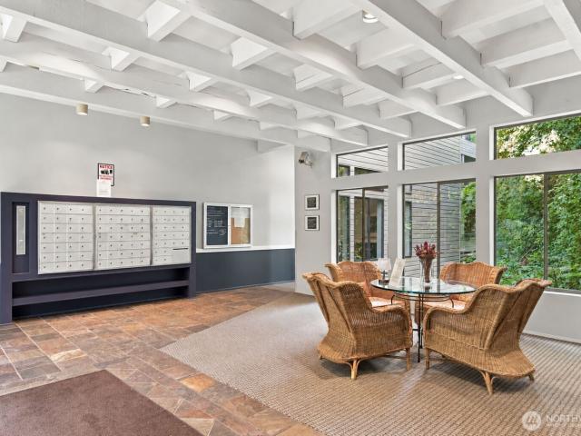211 Summit Avenue E # 108