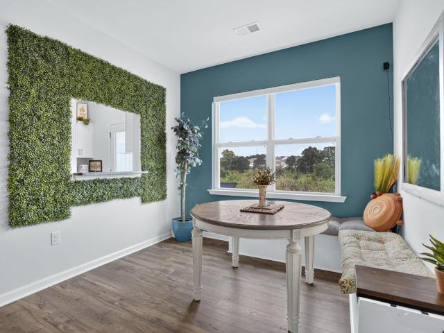 211 Sunriff Court