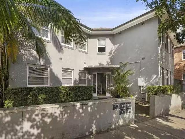 2/11 Pine Street, Manly, NSW 2095