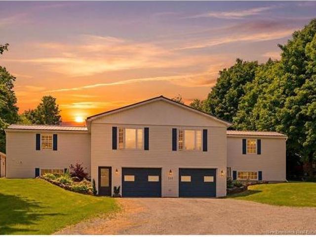 211 Pleasant, Hillsborough, NB, E4H 3B2 house for sale | Listing ID NB142873 | Royal LePage