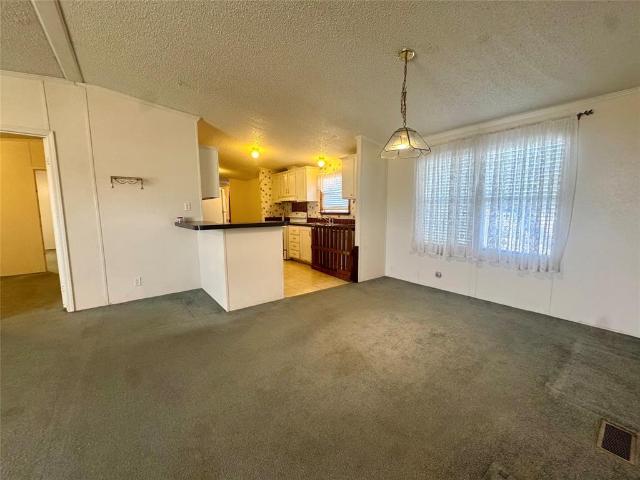 211 W F