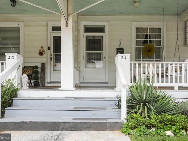 211 W High Street