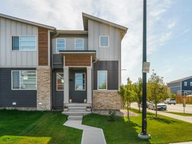 211 Wolf Creek Avenue Se, Calgary, AB, T2X 4X1 house for sale | Listing ID A2343 | Royal LePage
