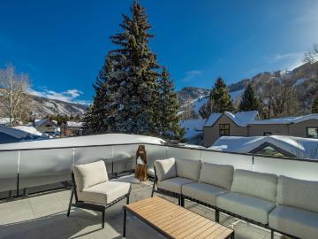 211 West Main Street Unit 201, Aspen, US, CO