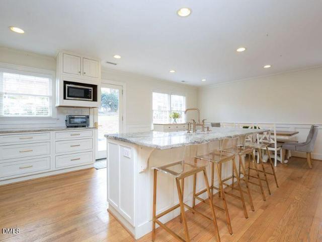 211 Westridge Dr, Raleigh, NC 27609 | MLS #10147