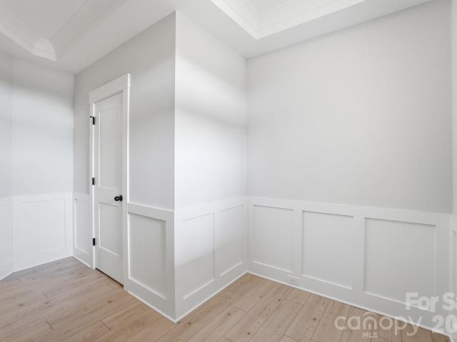 211 Viburnum Road