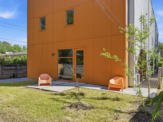 2124 jefferson ave