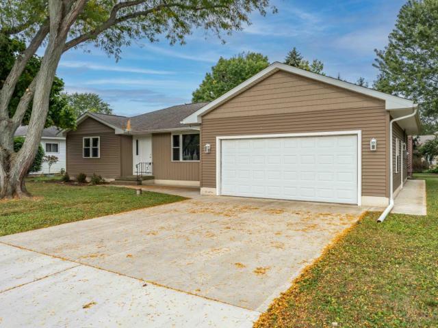 2124 Roselawn Drive