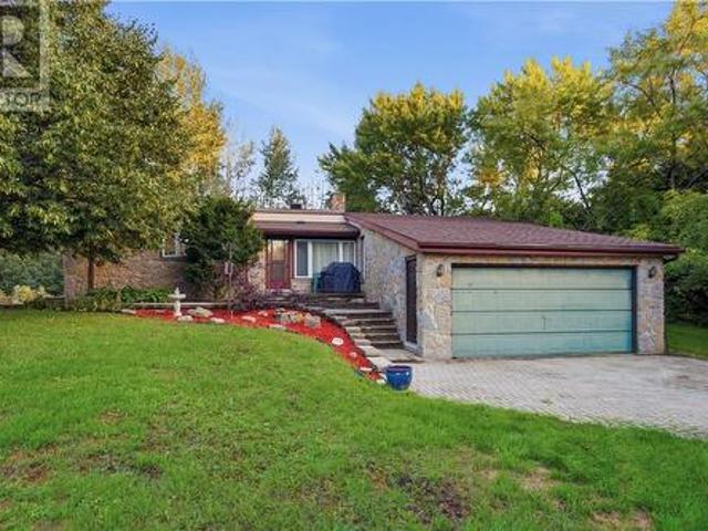 2124 Salo Road, Sudbury, ON, P3E 4M9 house for sale | Listing ID 2130 | Royal LePage