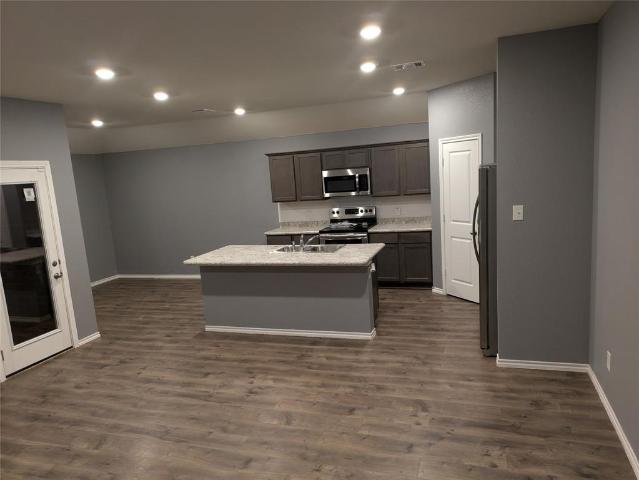 2124 Tulipwood Drive