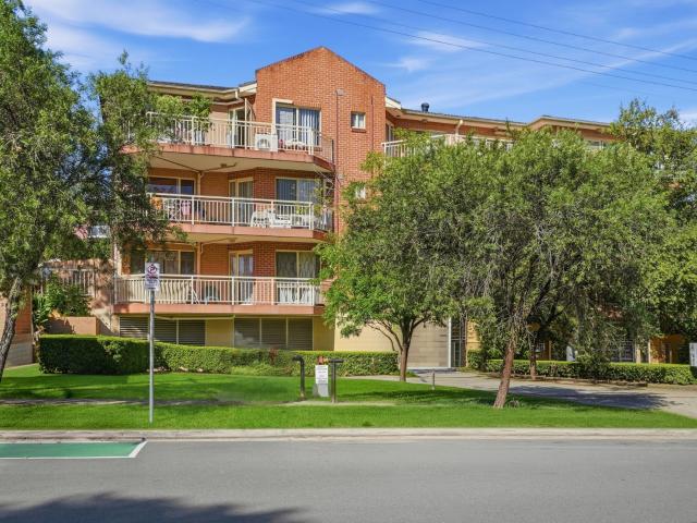21/24 26 Fourth Avenue, Blacktown