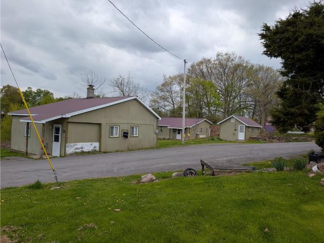 2125 Oak Orchard River Road