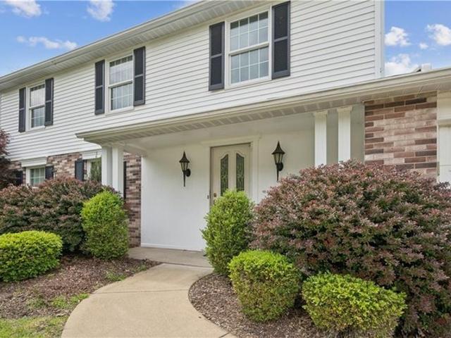 2125 Berkshire Dr, Monroeville, PA 15146