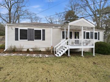 2125 Brookview Drive