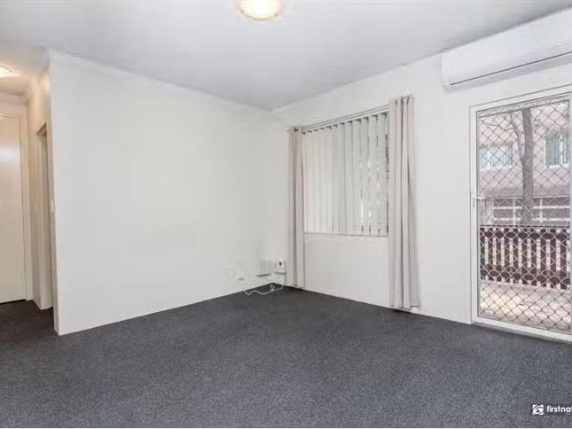 21/25 Haynes Street, Penrith Apartment for rent Listed by Lac.