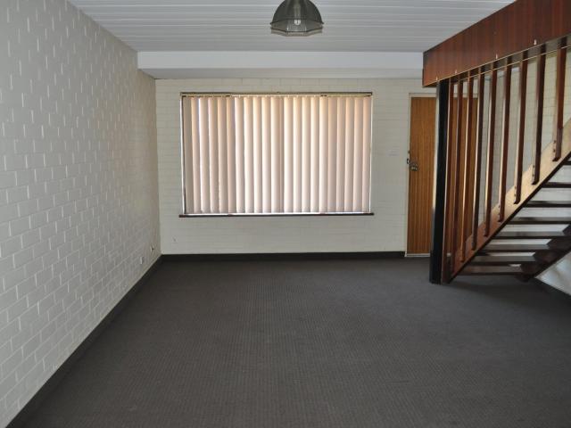 2/125 Railway StreetBluff Point WA 6530, Australia