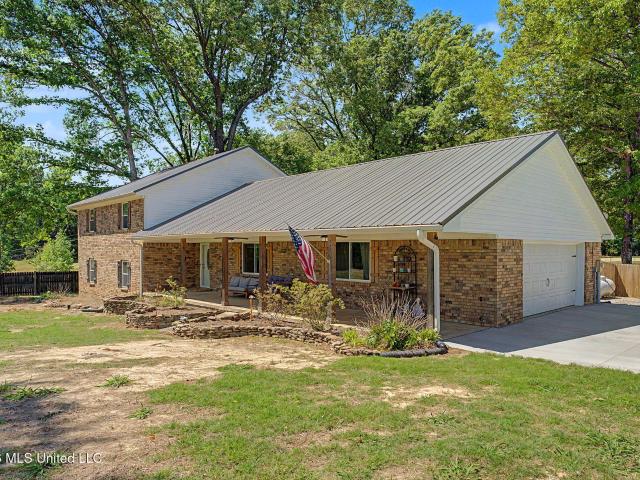 2125 Swinnea Road